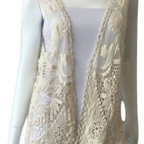 David & Young Crochet Vest - Picture 3 of 5